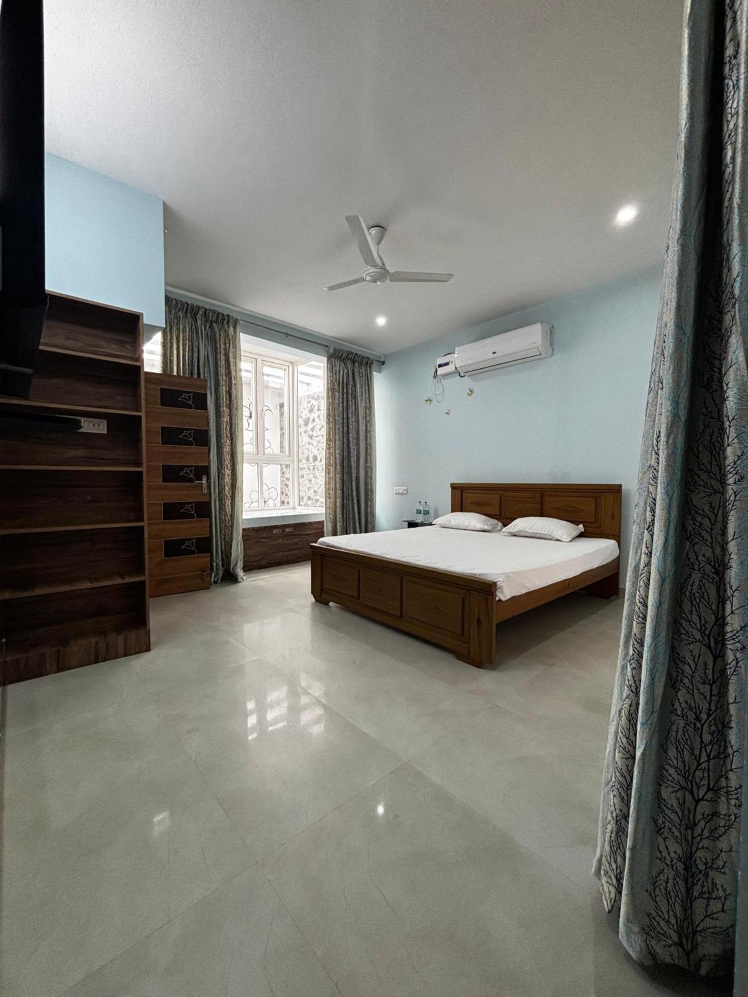 Ezhilagam Stays Chennai Chambre photo